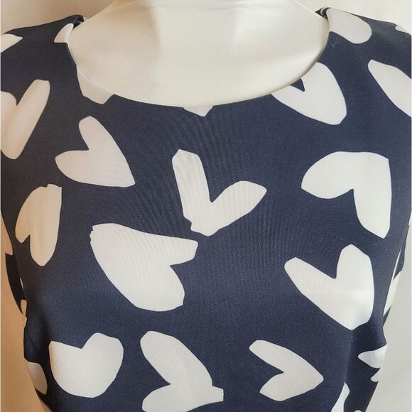 INC International Concepts Navy and White Heart Blouse - Picture 4 of 8